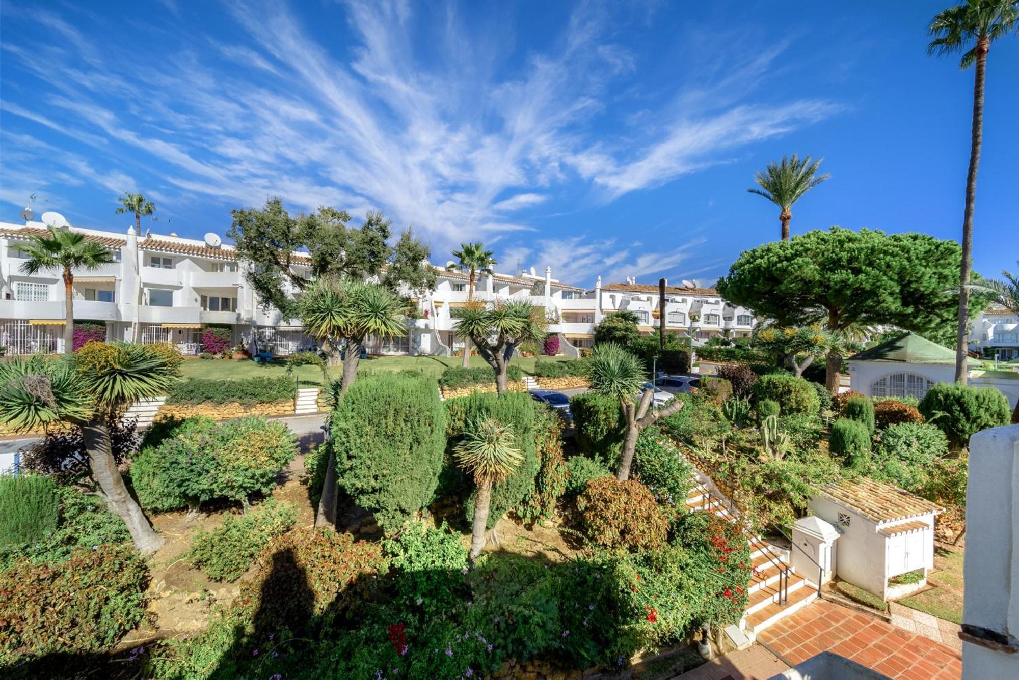 E04 Jardines 1 - Apartment Ситио-де-Калаонда Экстерьер фото